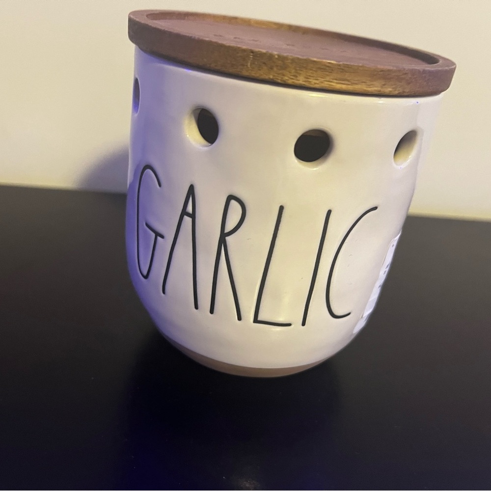 Rae Dunn White Garlic Keeper with Brown Lid